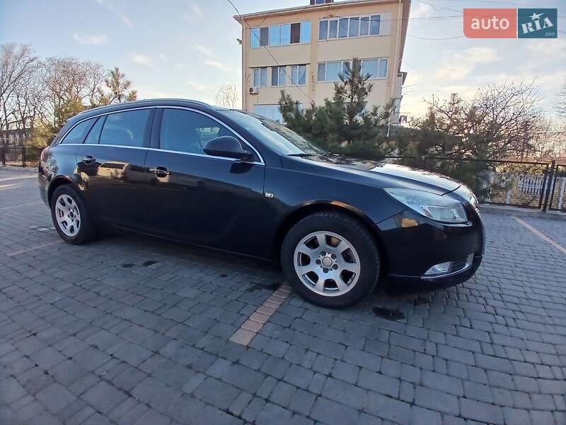 Універсал Opel Insignia 2010 в Одесі