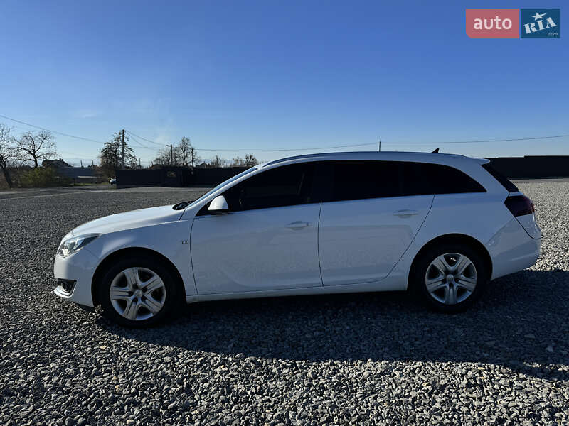 Универсал Opel Insignia 2014 в Черновцах