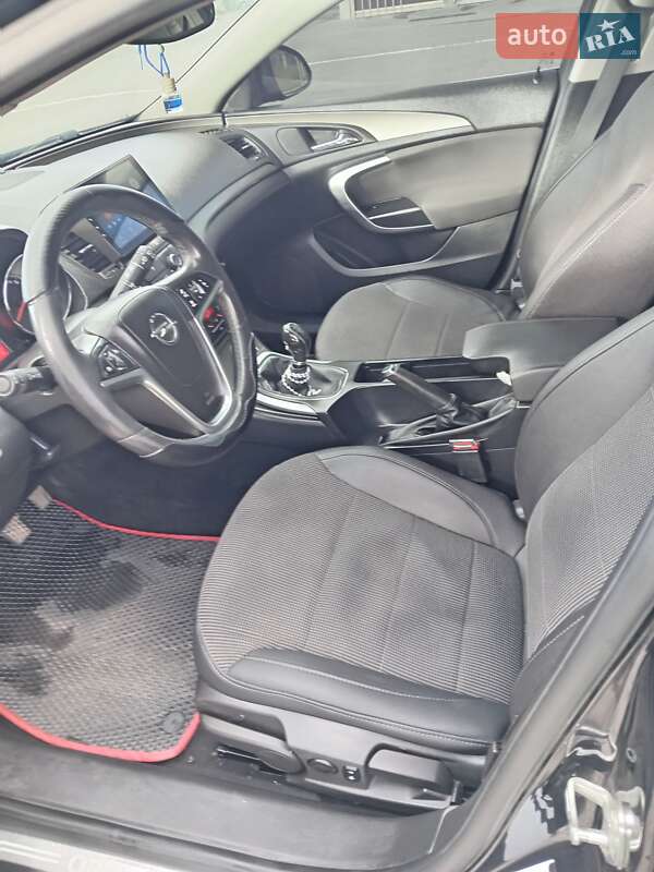 Универсал Opel Insignia 2012 в Львове
