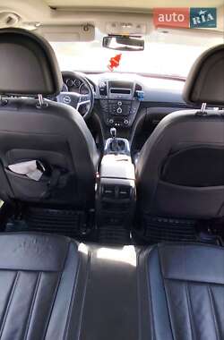 Универсал Opel Insignia 2009 в 