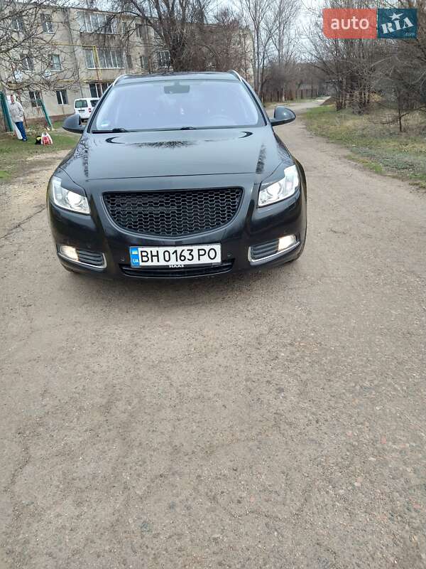 Универсал Opel Insignia 2013 в Ивановке