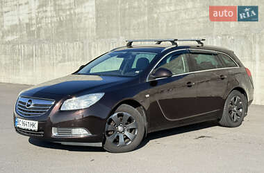 Универсал Opel Insignia 2013 в 