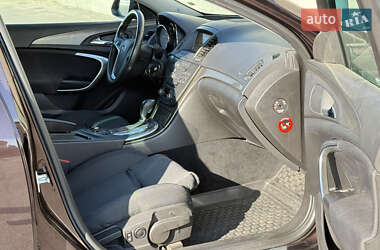 Универсал Opel Insignia 2013 в 