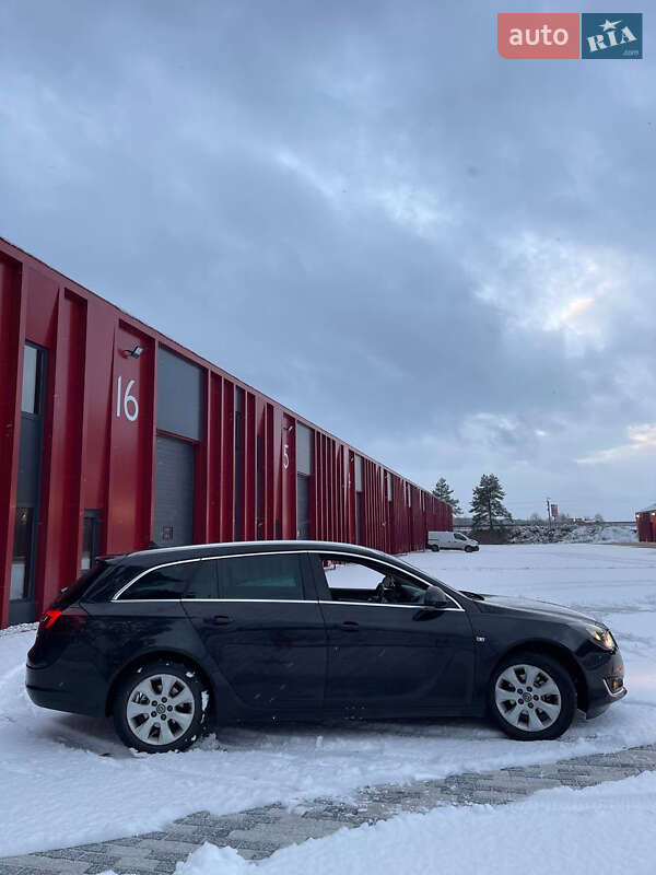 Універсал Opel Insignia 2014 в Львові
