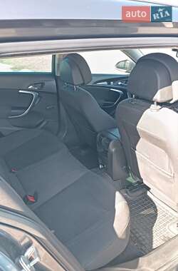 Универсал Opel Insignia 2009 в 
