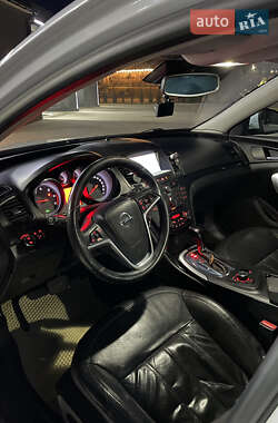Универсал Opel Insignia 2011 в 