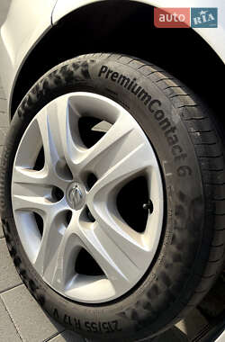 Лифтбек Opel Insignia 2011 в 