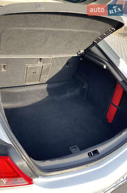 Лифтбек Opel Insignia 2011 в 