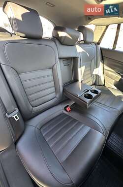 Универсал Opel Insignia 2016 в 