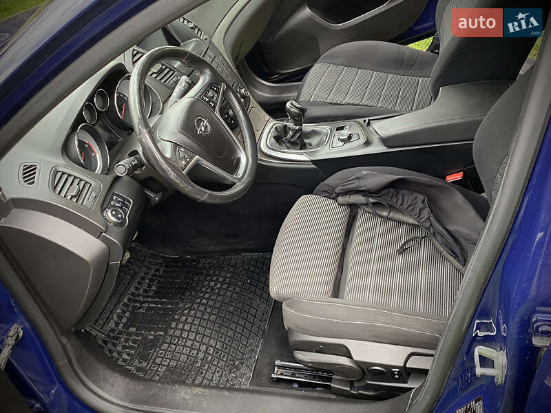 Универсал Opel Insignia 2012 в Коломые