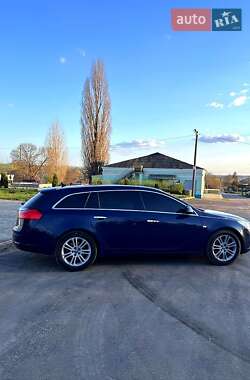 Универсал Opel Insignia 2009 в 
