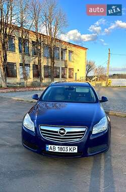 Универсал Opel Insignia 2009 в 