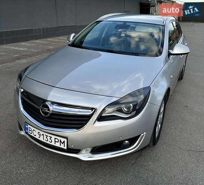 Opel Insignia 2015