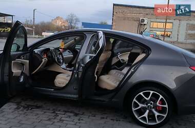 Лифтбек Opel Insignia 2010 в 