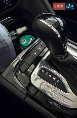 Универсал Opel Insignia 2018 в 