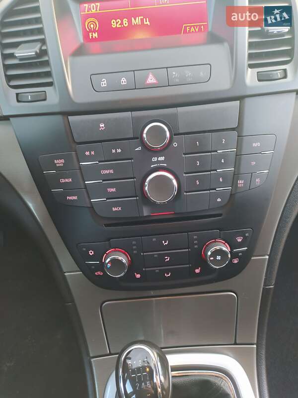 Універсал Opel Insignia 2012 в Дубні