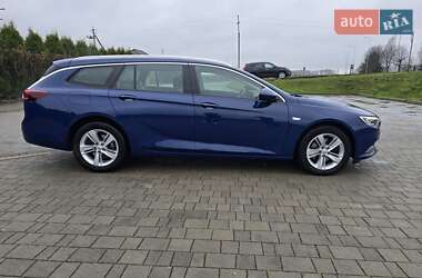 Универсал Opel Insignia 2020 в 