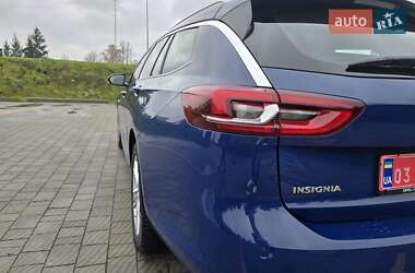 Универсал Opel Insignia 2020 в 
