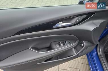 Универсал Opel Insignia 2020 в 