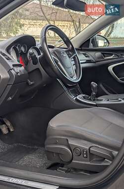Універсал Opel Insignia 2011 в 