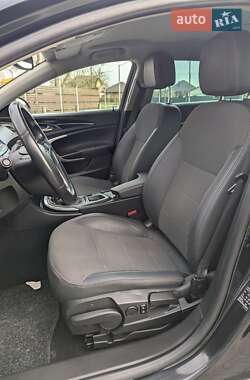 Універсал Opel Insignia 2011 в 