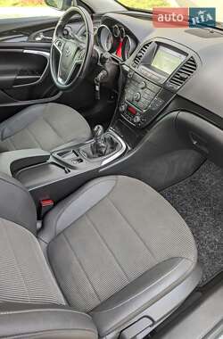 Універсал Opel Insignia 2011 в 