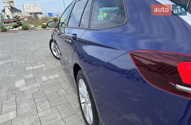 Универсал Opel Insignia 2017 в 