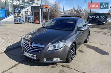 Седан Opel Insignia 2009 в 