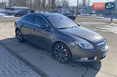 Седан Opel Insignia 2009 в 