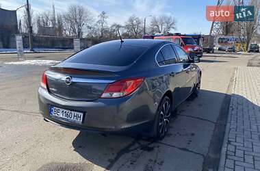 Седан Opel Insignia 2009 в 