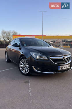 Лифтбек Opel Insignia 2015 в 