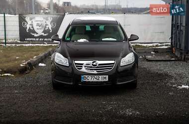 Універсал Opel Insignia 2012 в 