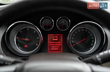 Універсал Opel Insignia 2012 в 
