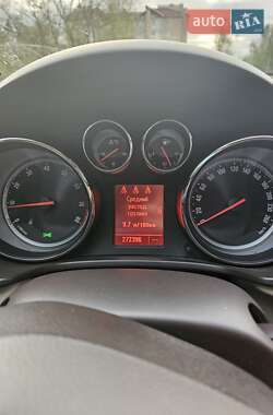 Лифтбек Opel Insignia 2010 в 