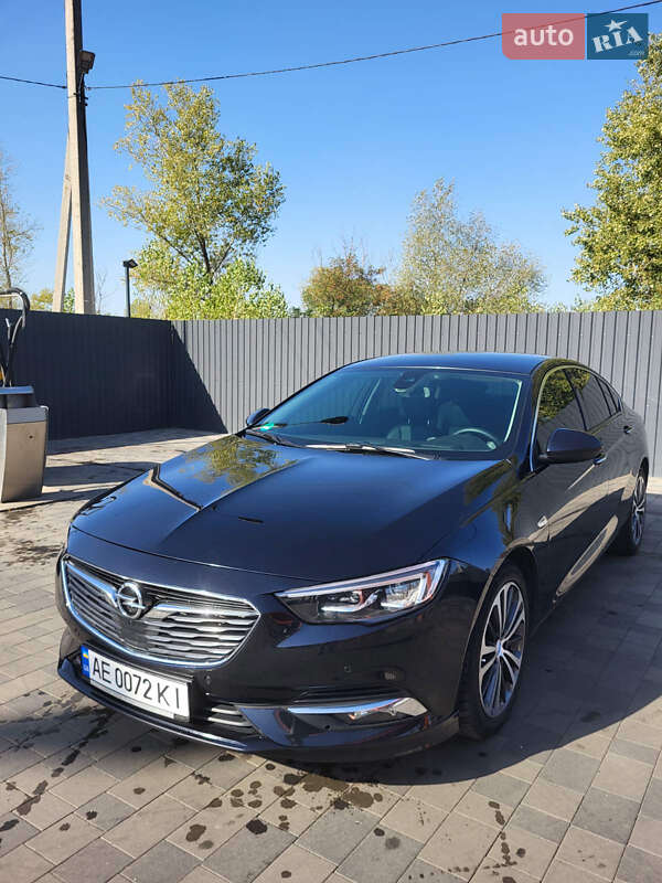 Лифтбек Opel Insignia 2018 в Павлограде