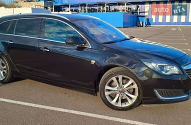 Универсал Opel Insignia 2014 в 