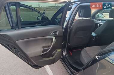 Универсал Opel Insignia 2014 в 