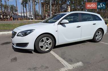 Универсал Opel Insignia 2014 в 