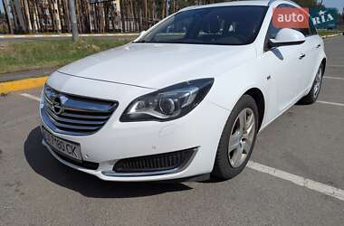 Универсал Opel Insignia 2014 в 