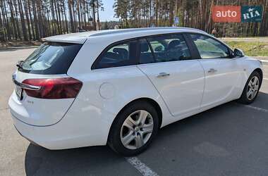 Универсал Opel Insignia 2014 в 