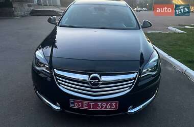 Универсал Opel Insignia 2014 в 