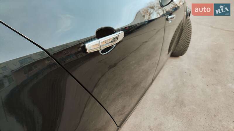 Універсал Opel Insignia 2016 в Конотопі