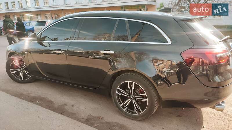 Універсал Opel Insignia 2016 в Конотопі