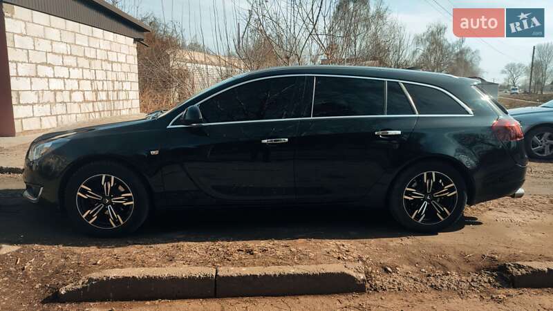 Універсал Opel Insignia 2016 в Конотопі