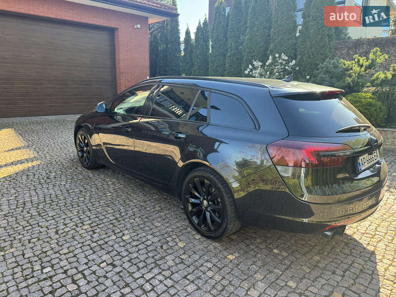 Універсал Opel Insignia 2013 в Запоріжжі