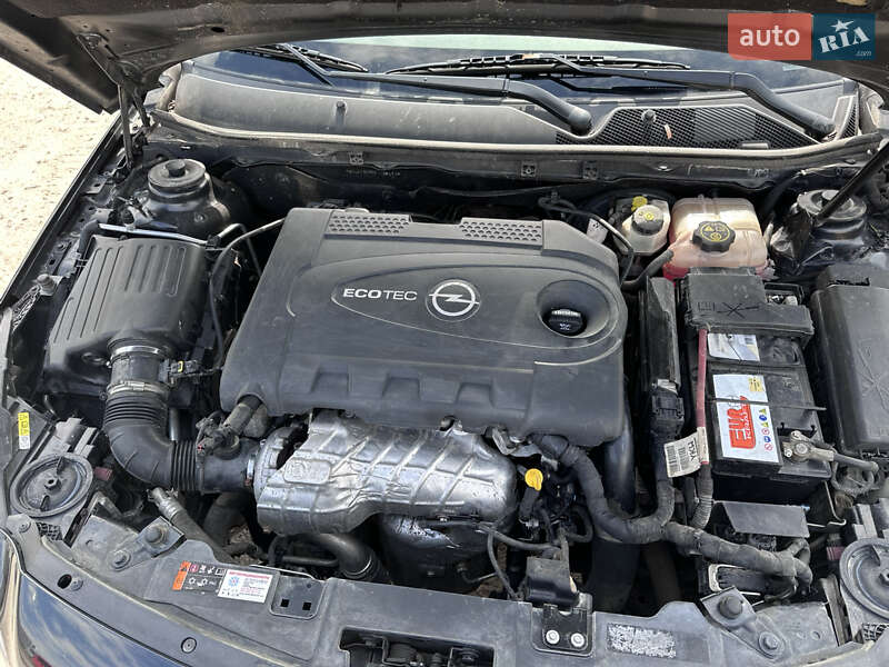 Універсал Opel Insignia 2014 в Львові