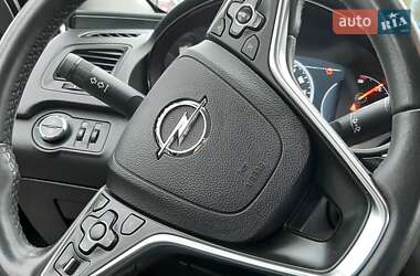 Універсал Opel Insignia 2014 в 