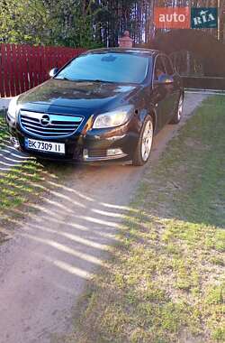 Седан Opel Insignia 2009 в 