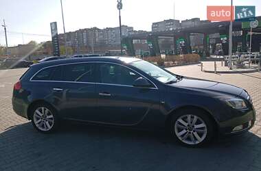 Универсал Opel Insignia 2009 в 