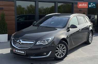 Универсал Opel Insignia 2014 в 